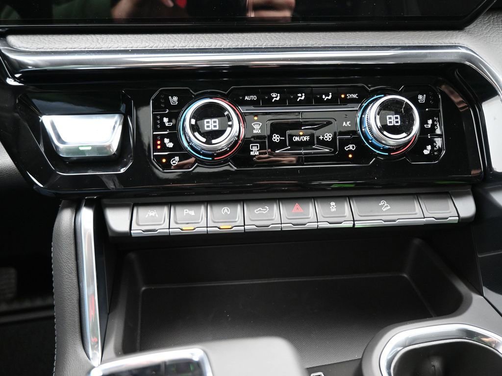 2026 GMC Sierra 1500 Denali - Photo 17