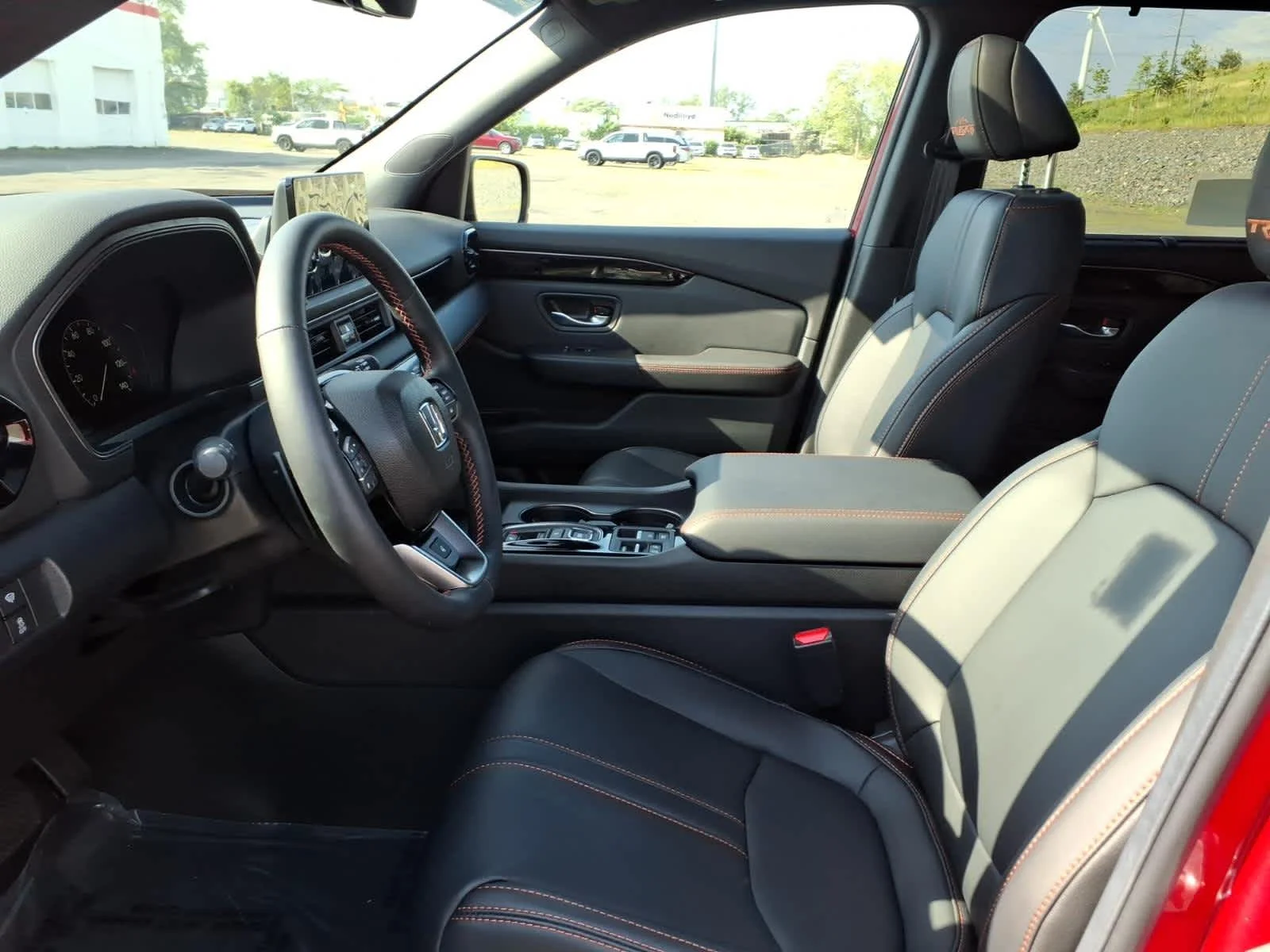 2025 Honda Pilot TrailSport - Photo 19
