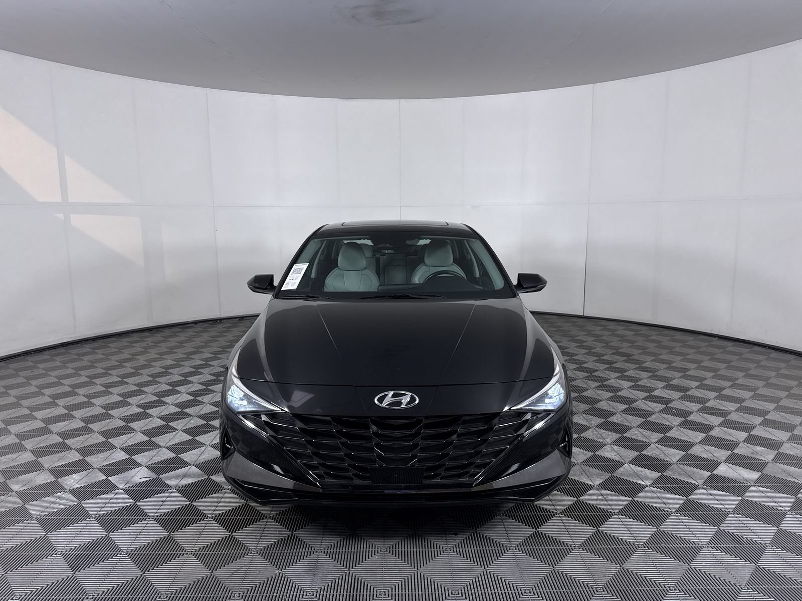 Used 2023 Onyx Black Hyundai Limited image 29