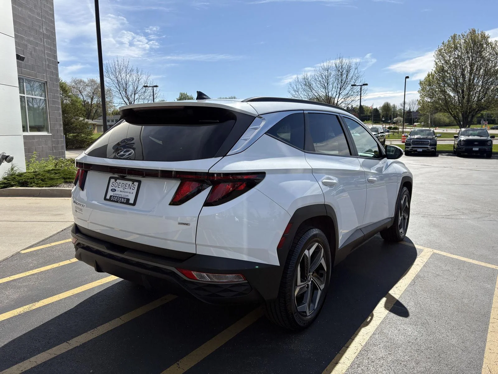 Certified Used 2024 White Pearl Hyundai SEL image 6