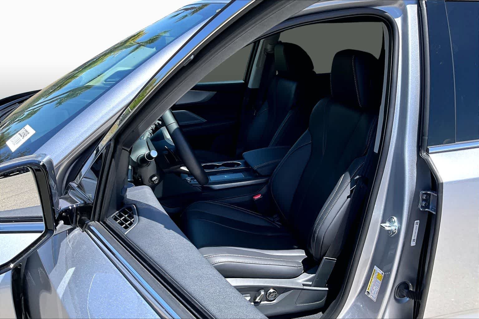 New 2026 Solar Silver Metallic Acura w/Technology Package image 9