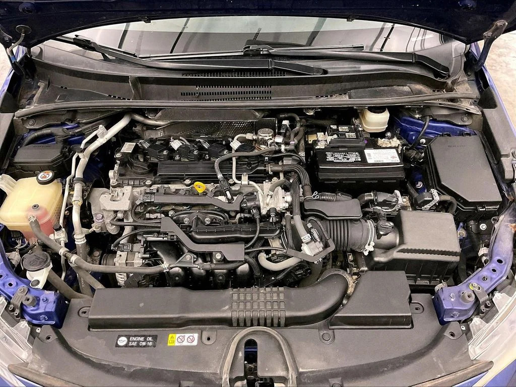 Used 2020 Blue Toyota SE image 14
