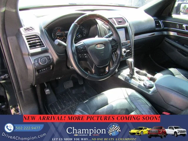 Used 2018 Black Ford Platinum image 14