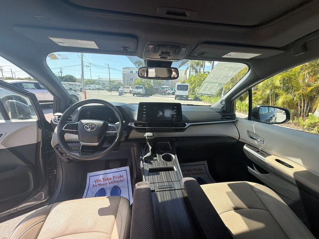 Used 2023 Gray Toyota Limited image 10