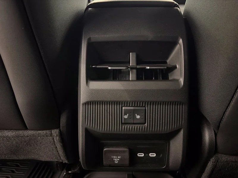 Used 2026 Blue Jeep Overland image 20