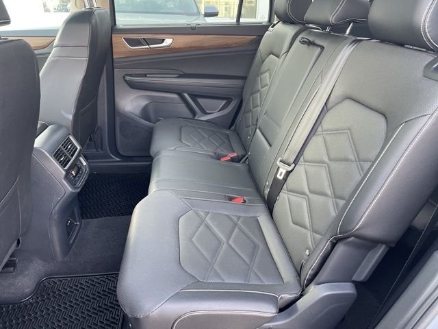 Certified Used 2025 Gray Volkswagen 2.0T SE w/Technology image 12