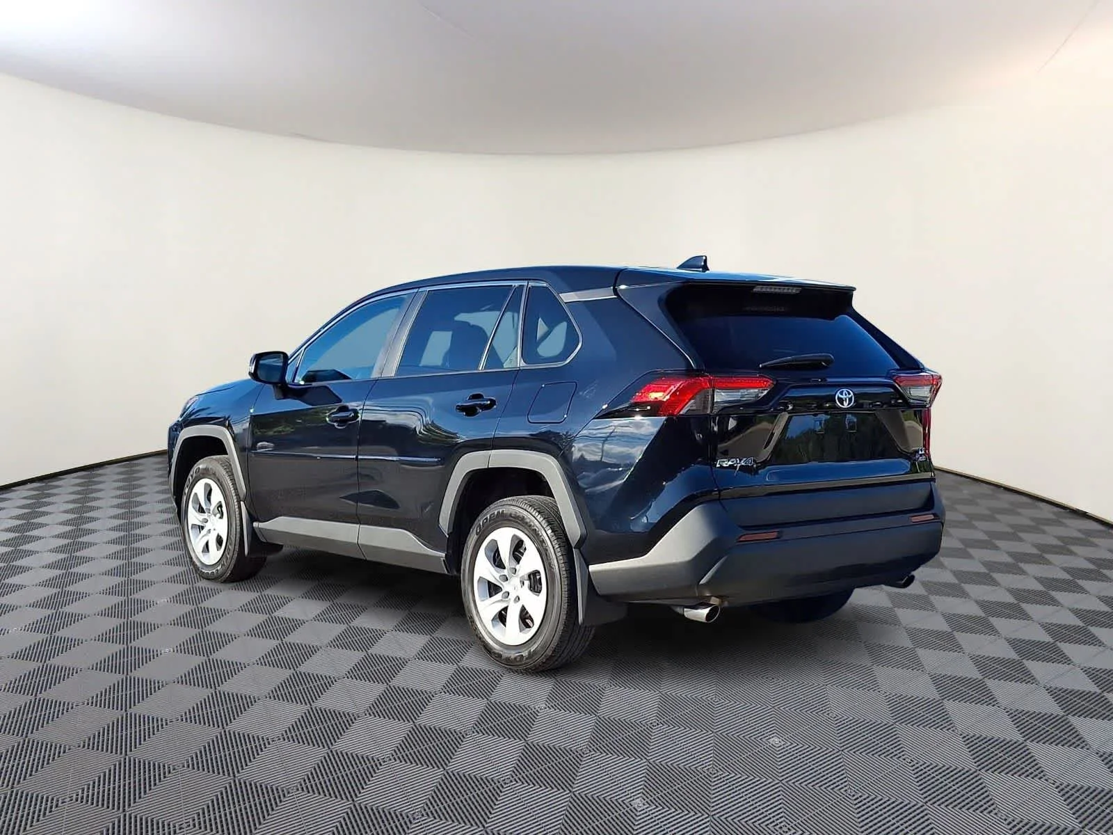 Used 2023 Midnight Black Metallic Toyota LE image 7