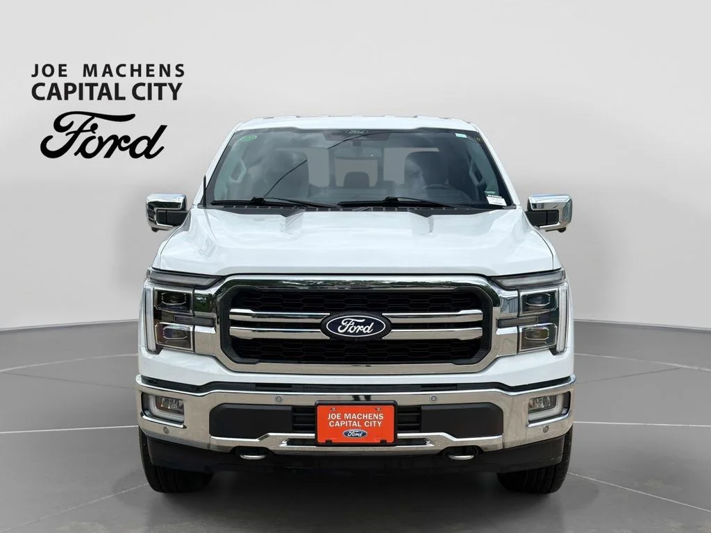 Used 2024 Oxford White Ford Lariat image 10