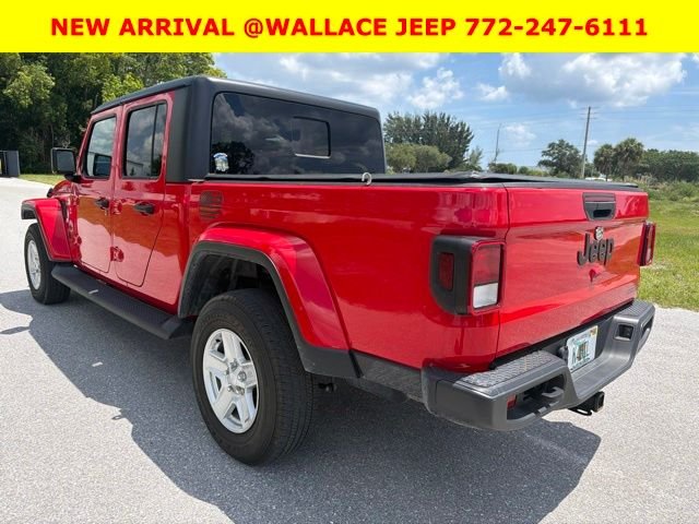 Used 2020 Red Jeep Sport image 6