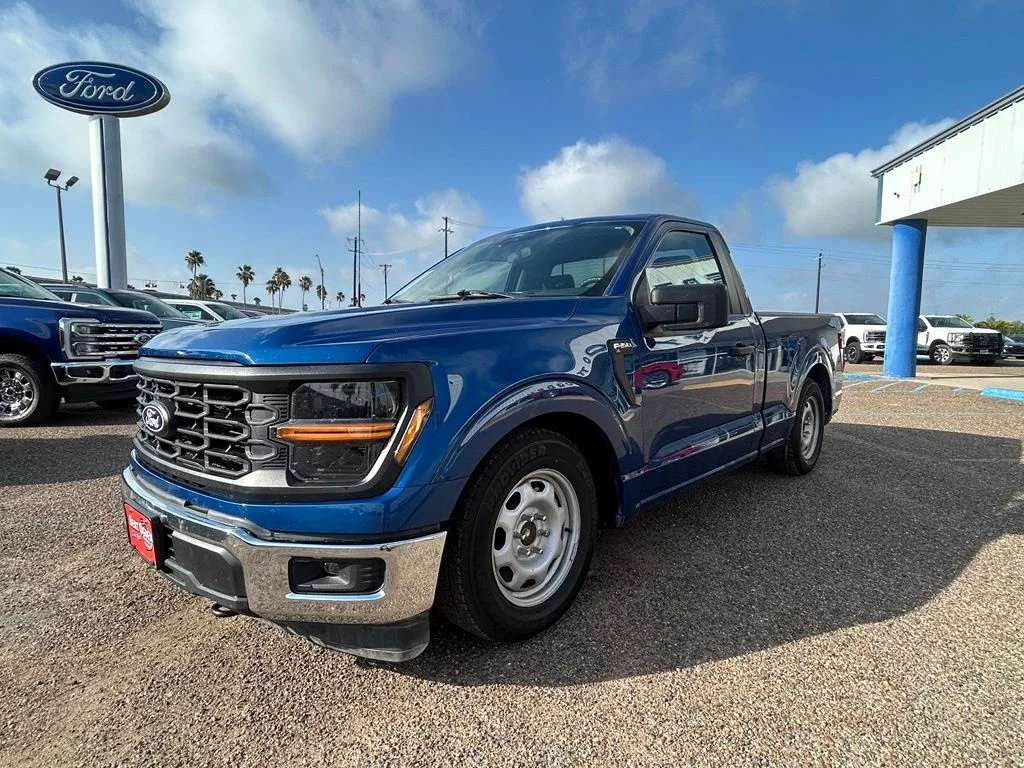 Used 2024 Blue Ford XL image 3