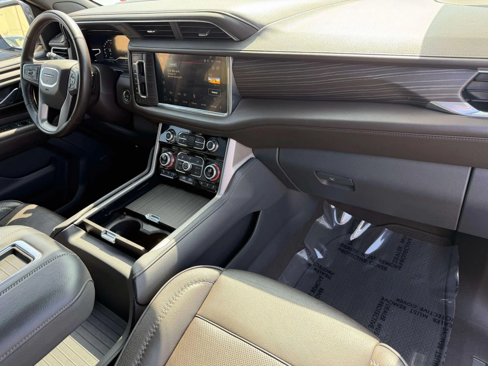 Used 2023 Midnight Blue Metallic GMC Denali image 42