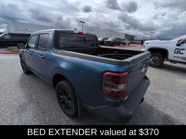 Used 2023 Blue Ford XLT image 9