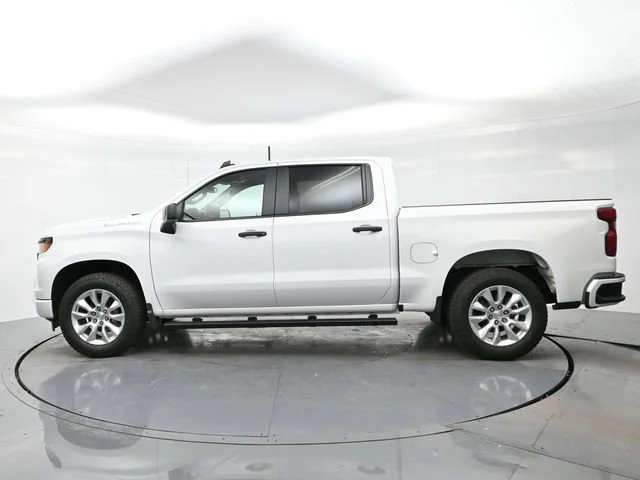 Used 2026 Summit White Chevrolet Custom image 4