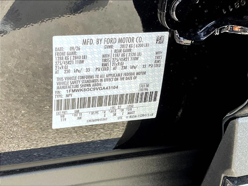 New 2027 Agate Black Metallic Ford ST image 8