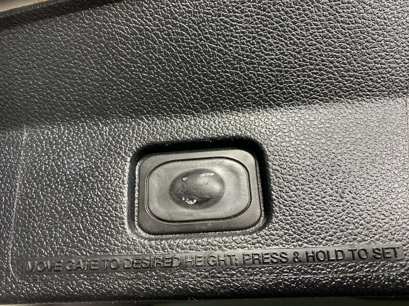 Used 2018 Ingot Silver Ford XLT image 27