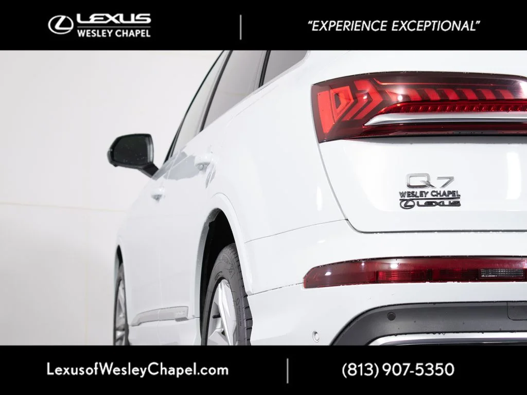 Used 2021 White Audi 55 Premium Plus image 9