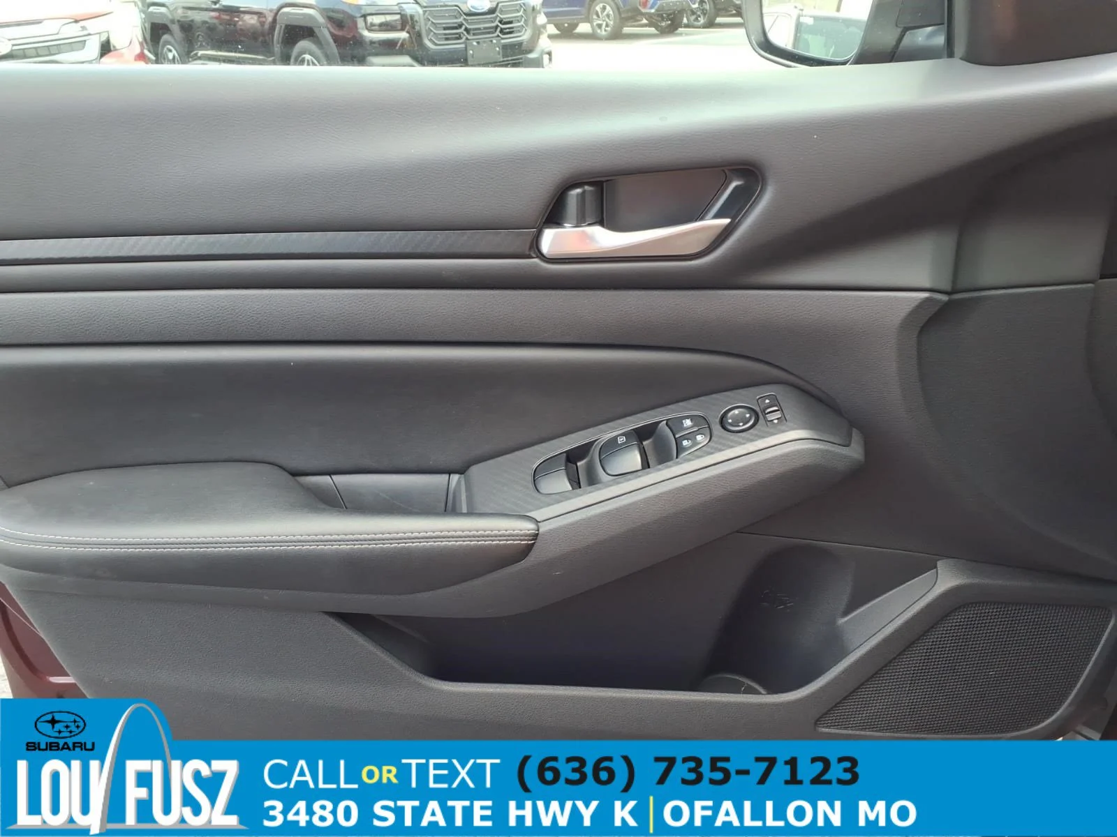 Used 2025 Garnet Pearl Metallic Nissan SV image 22