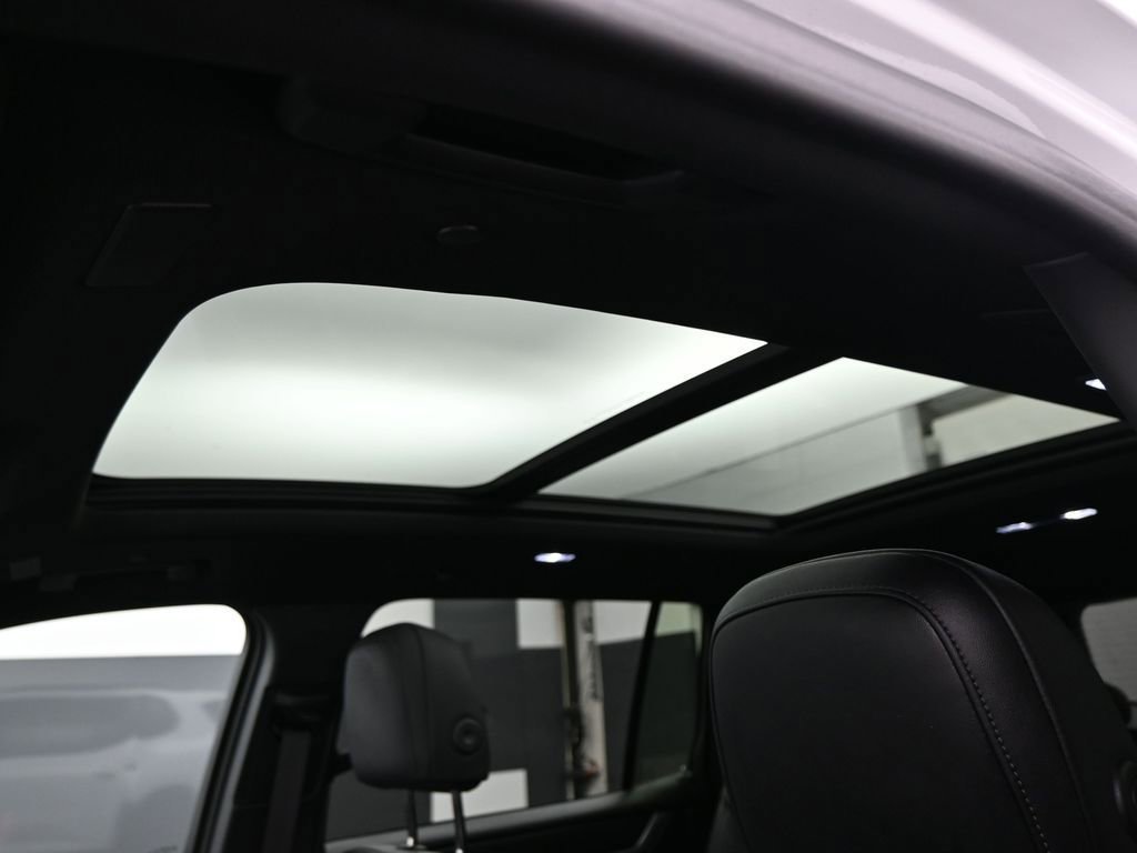 2026 GMC Acadia Elevation - Photo 16