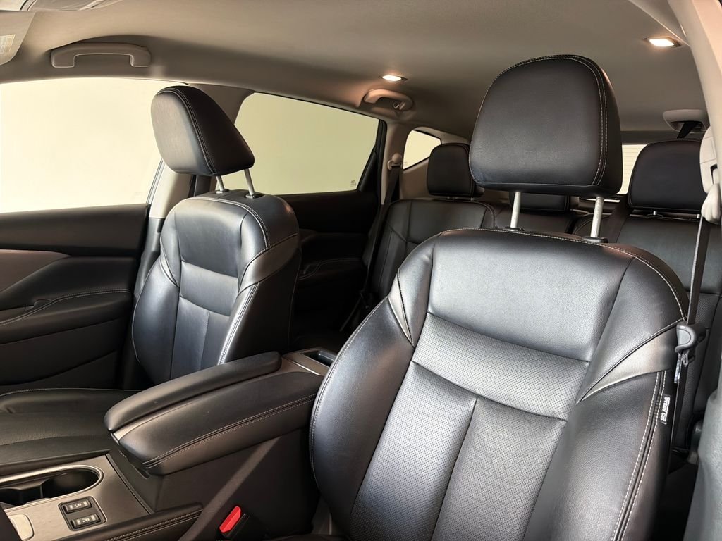 Certified Used 2022 Gray Nissan SL image 15