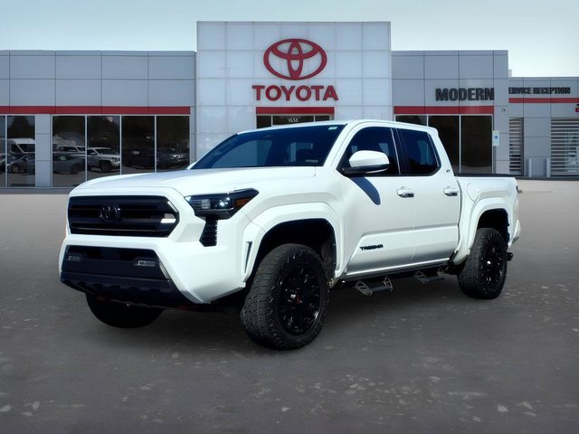 2025 Toyota Tacoma 4WD SR5