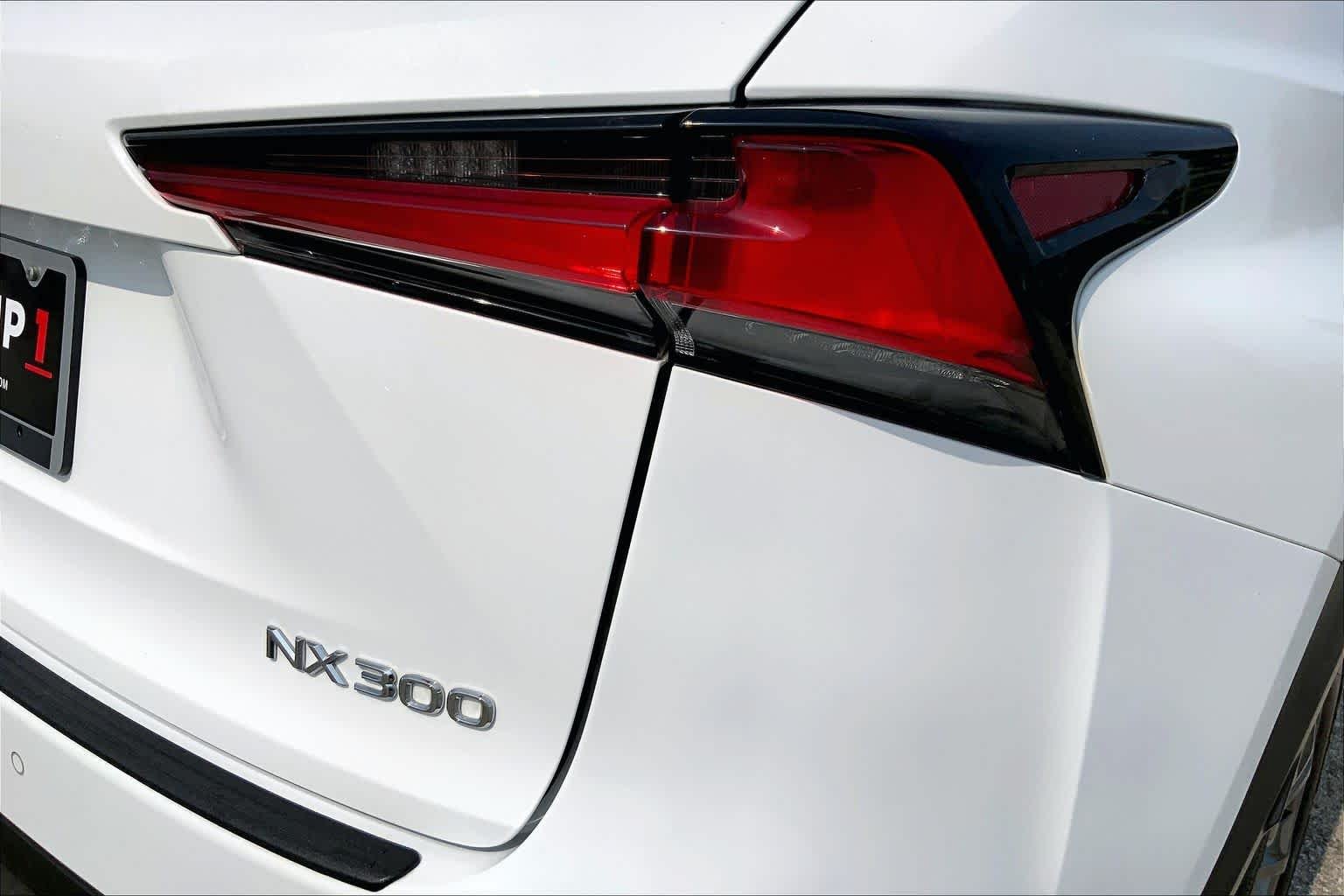 Used 2021 Ultra White Lexus F SPORT image 30