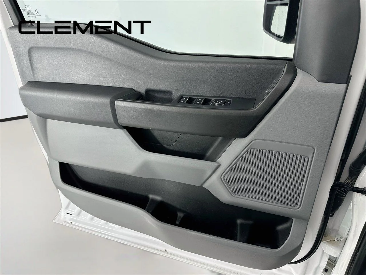 Certified Used 2024 Oxford White Ford XL image 24