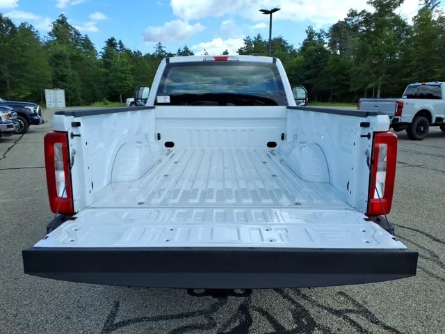 New 2026 Oxford White Ford XL image 27