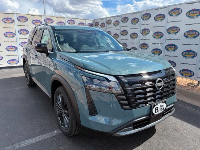 New 2026 Baltic Teal Nissan SL image 2