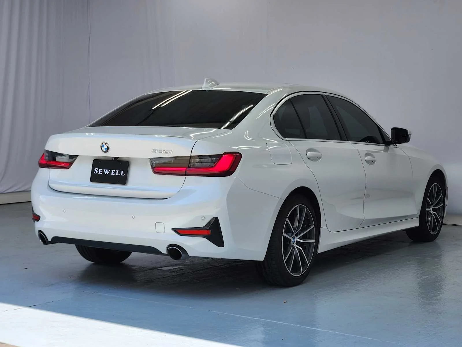 Used 2021 Mineral White Metallic BMW 330i image 7