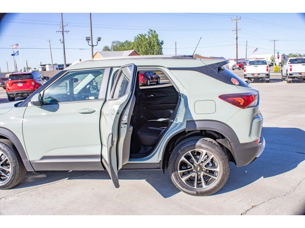 New 2026 Cacti Green Chevrolet LT image 15