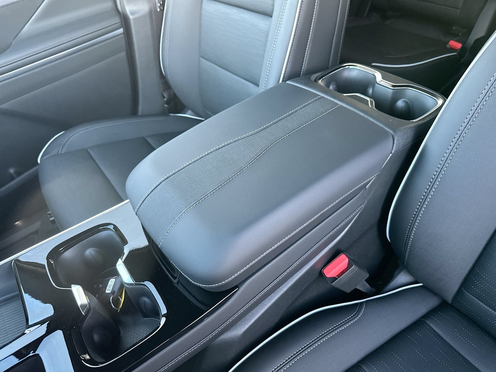 2026 Buick Enclave Sport Touring - Photo 20