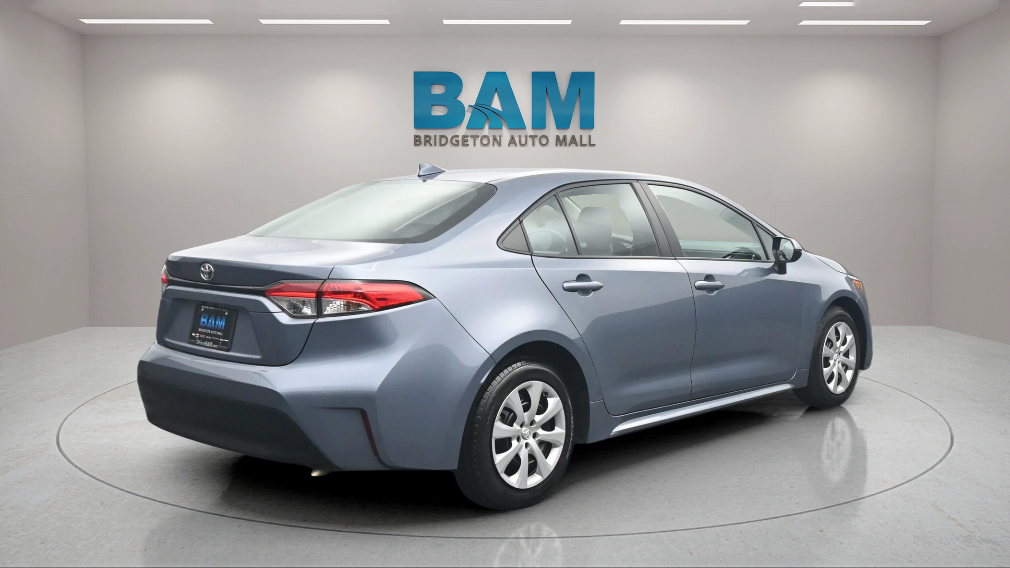 Used 2024 Gray Toyota LE image 6