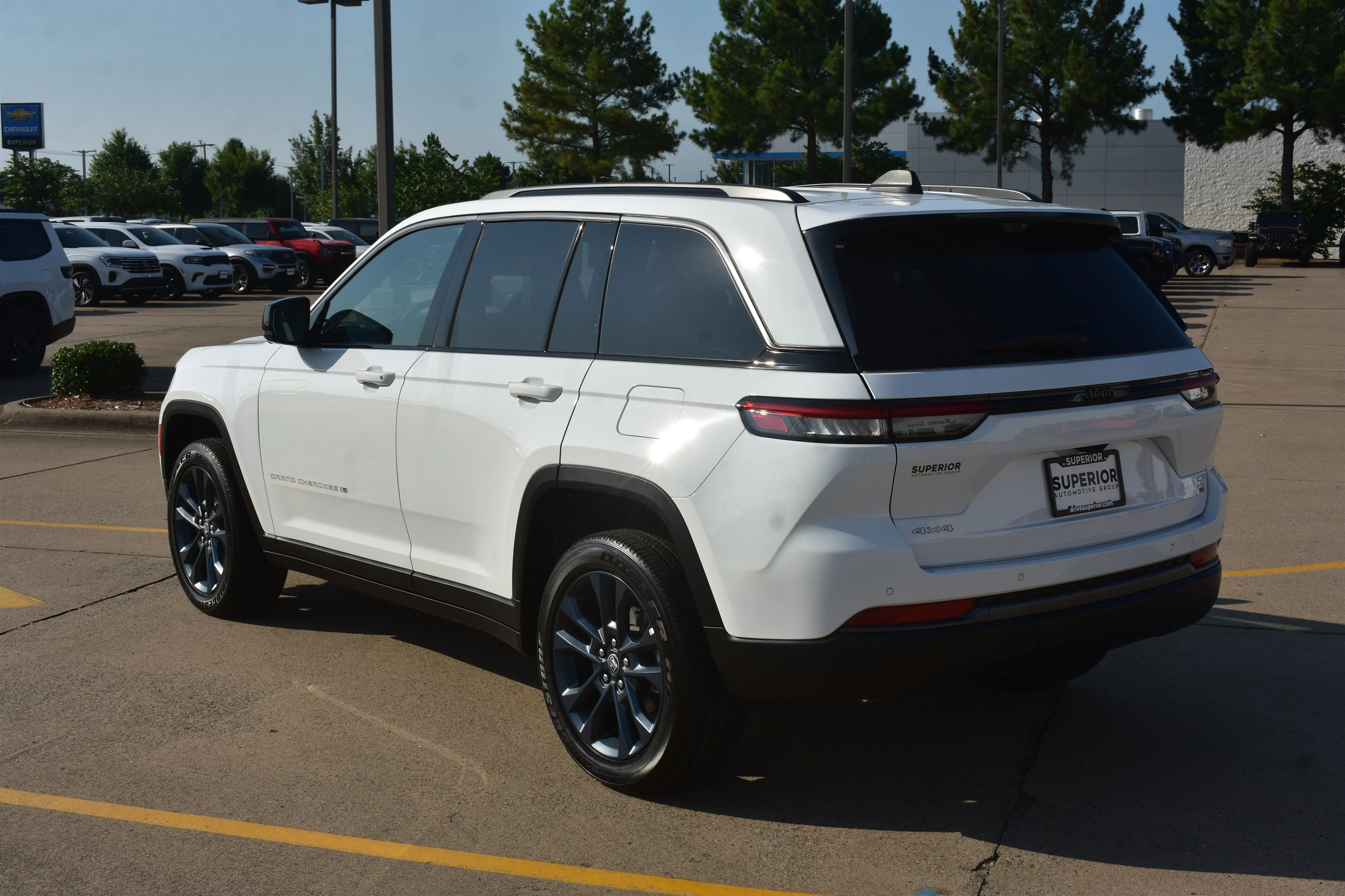 New 2026 Bright White Clearcoat Jeep 85th Anniversary Edition image 9