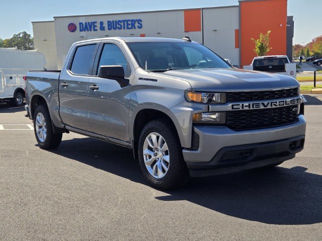 Used 2021 Gray Chevrolet Custom image 3