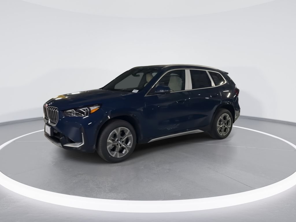 Used 2026 Blue BMW xDrive28i image 4