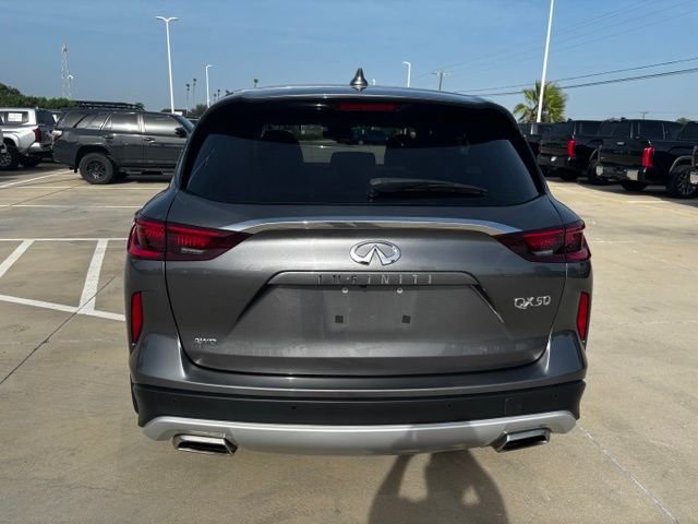 Used 2024 Gray INFINITI PURE image 5