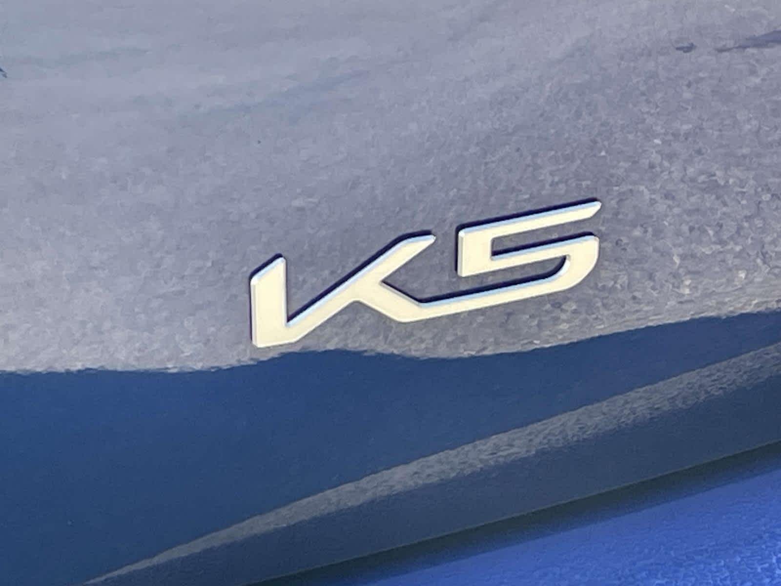Used 2025 Yacht Blue Kia EX image 19