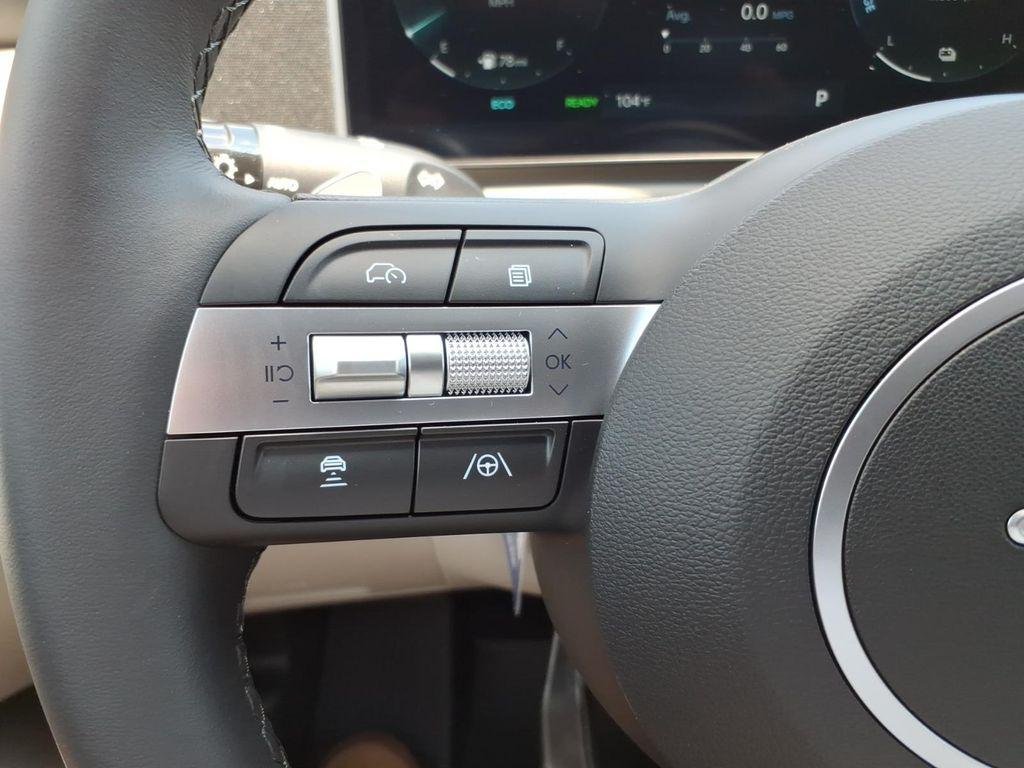 New 2026 Gray Hyundai SEL Convenience image 18