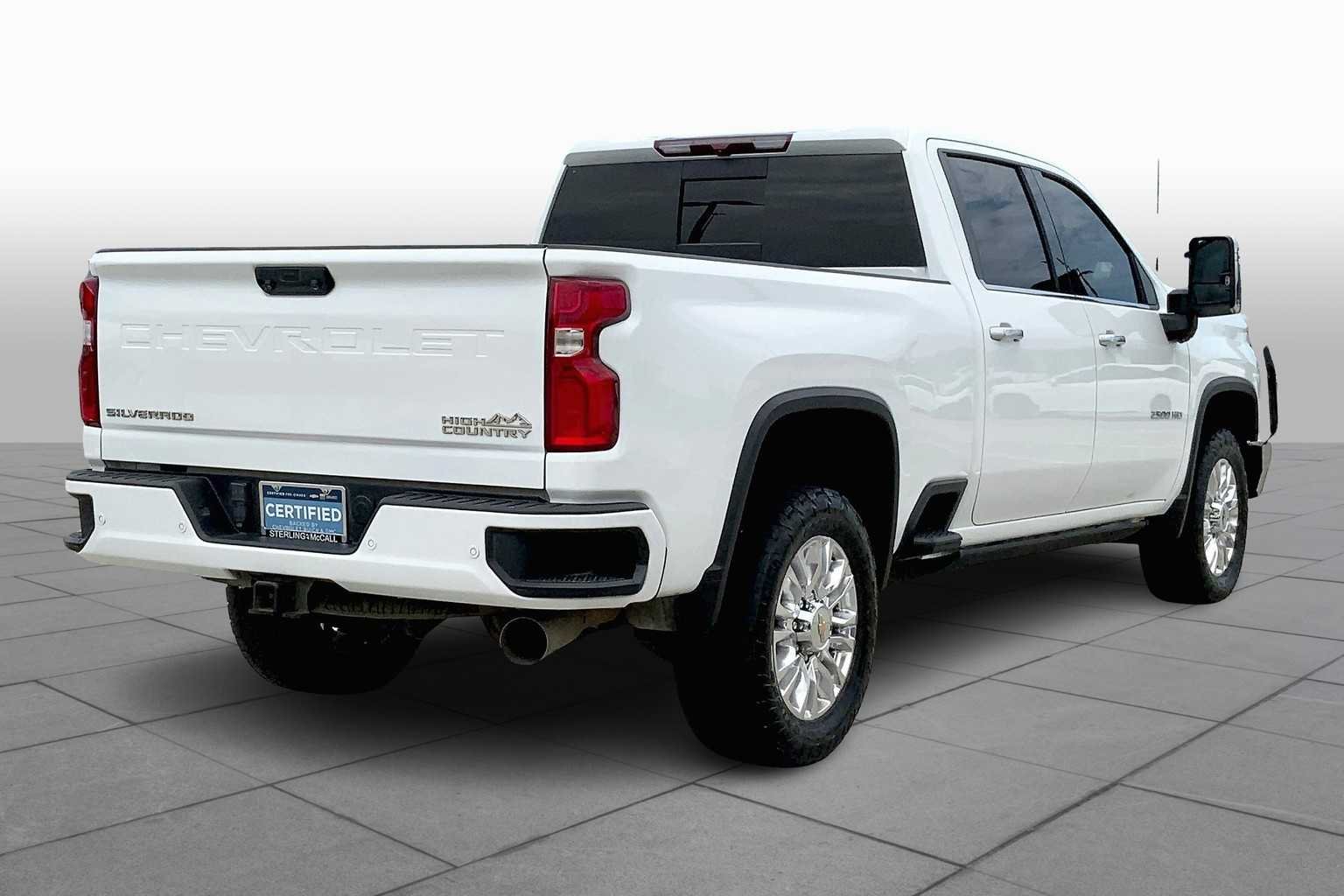 Used 2023 Summit White Chevrolet High Country image 13