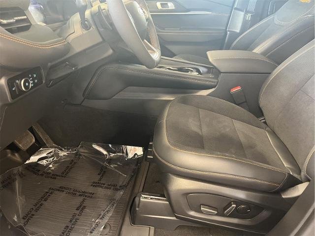 New 2026 Carbonized Gray Metallic Ford Tremor® image 7