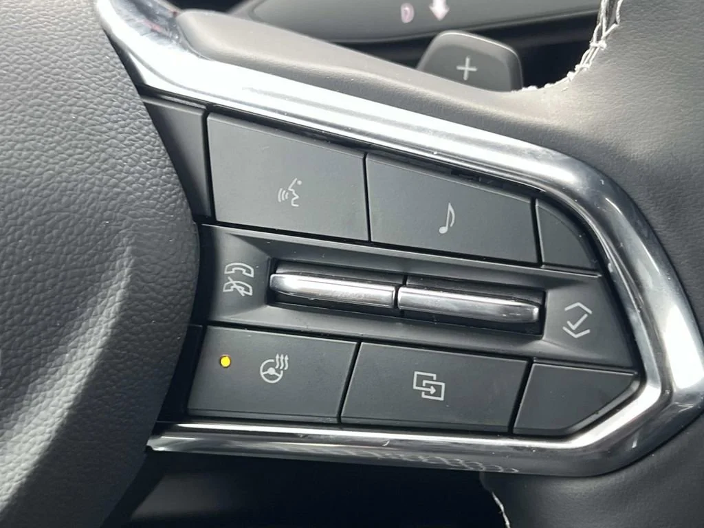Used 2026 Summit White Chevrolet LT image 20