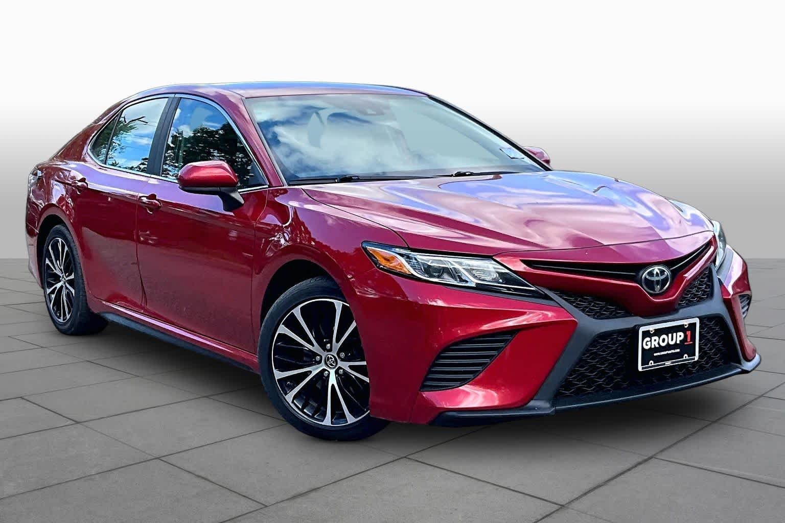 Certified Used 2019 Super Sonic Red Toyota SE image 3
