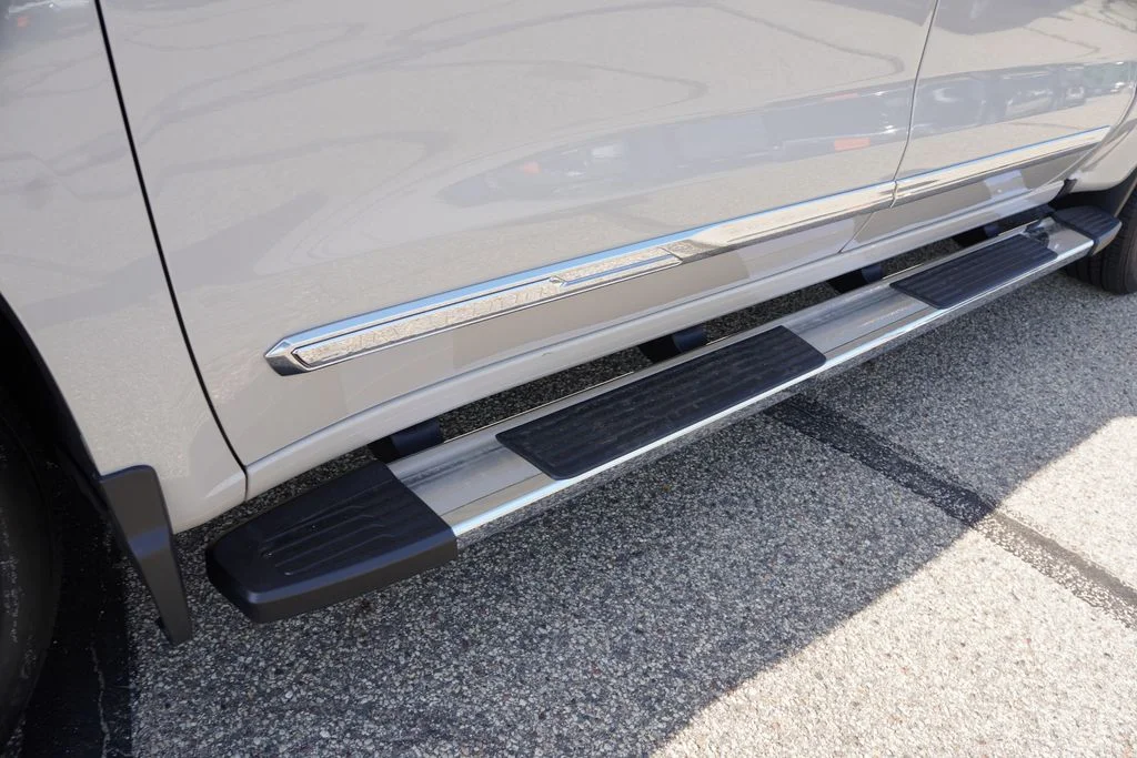 2026 Chevrolet Silverado 1500 High Country - Photo 10