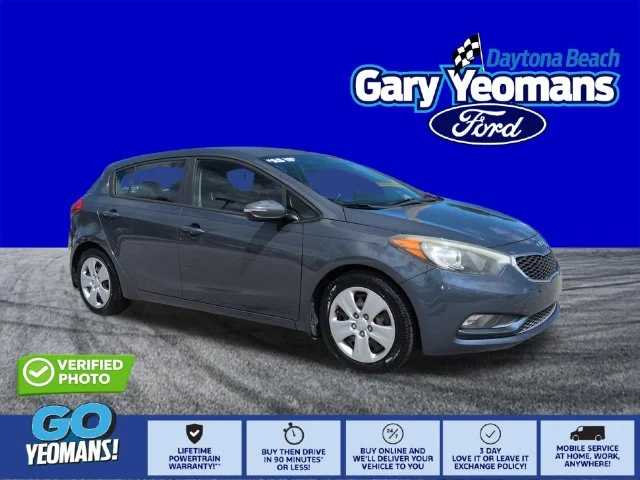 Used 2016 Steel Blue Metallic Kia LX image 1