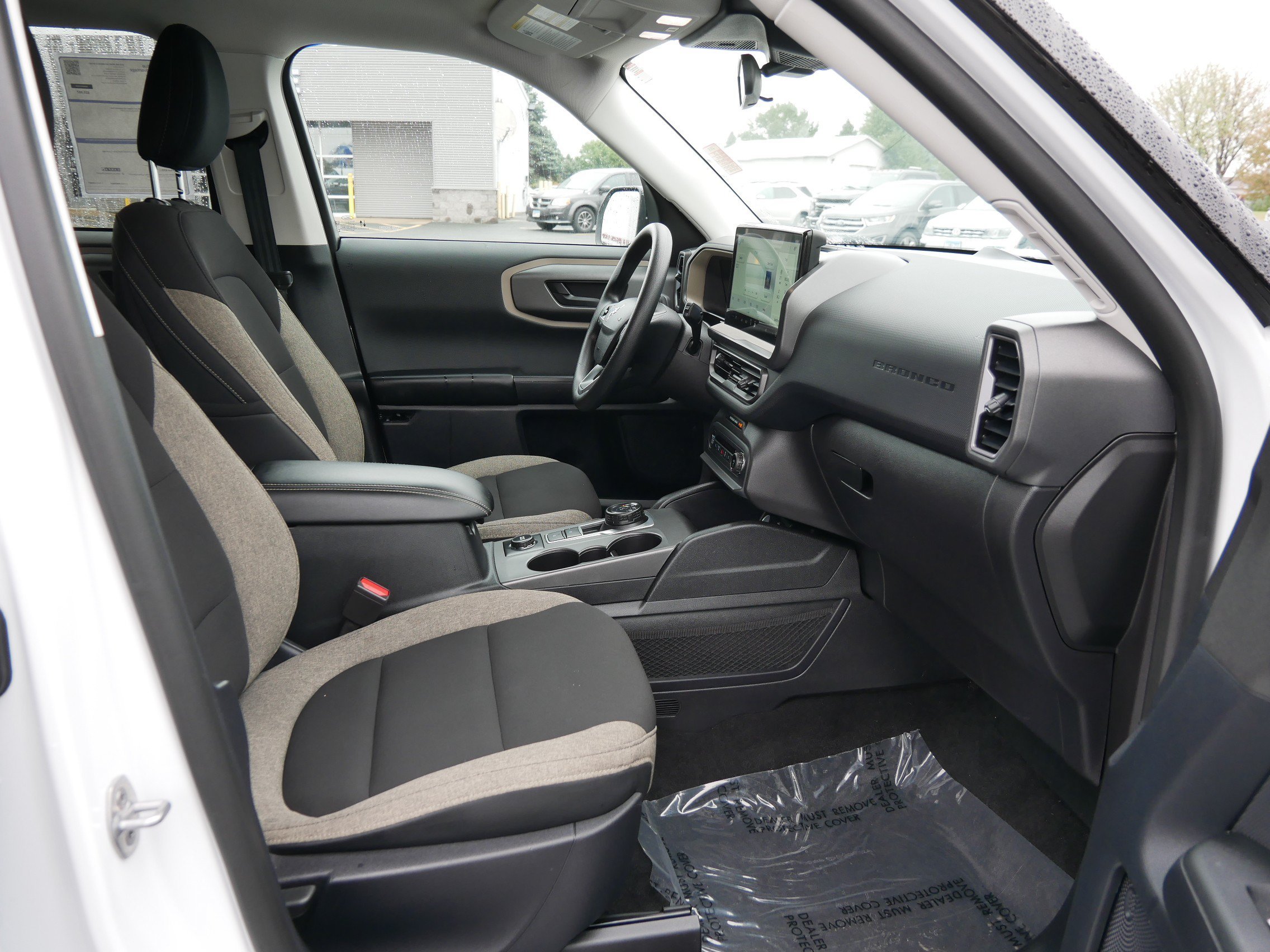Used 2025 White Ford Big Bend image 14