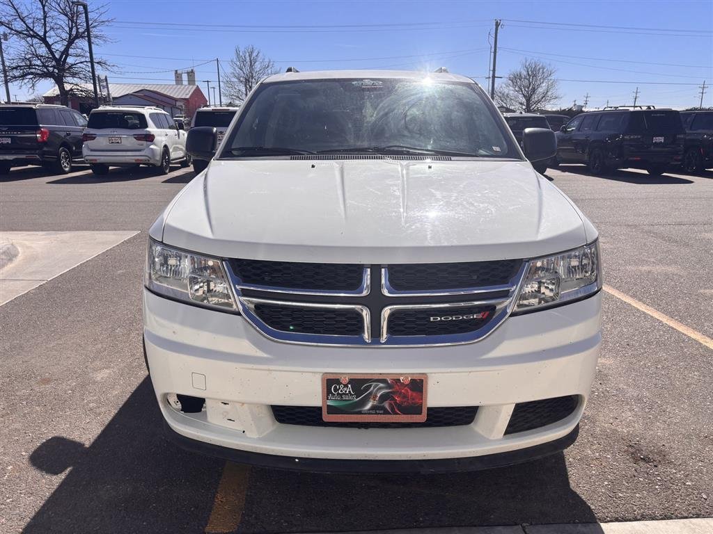 Used 2016 White Dodge SE image 9
