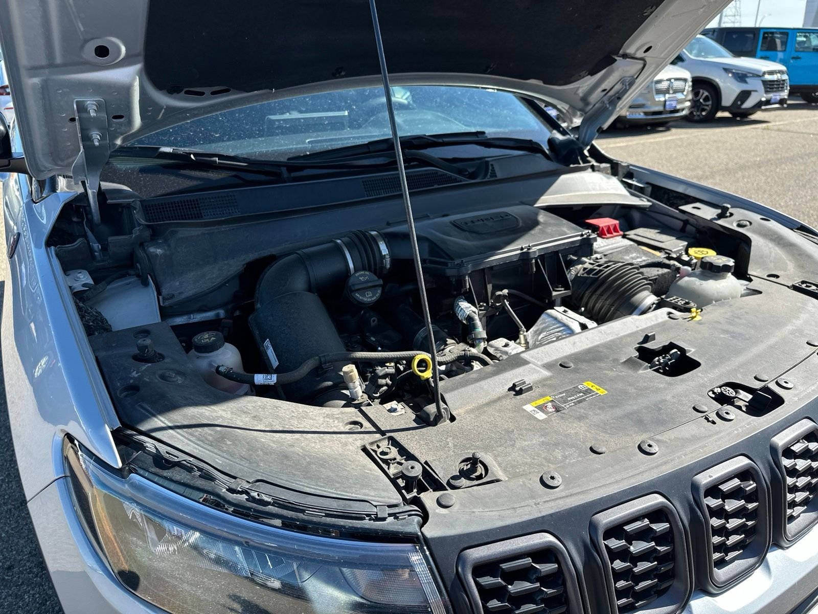 Used 2024 Silver Jeep Trailhawk image 43