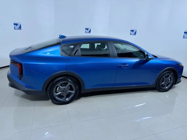 New 2026 WAVE BLUE Kia LXS image 8