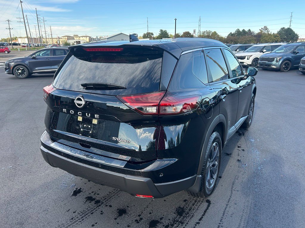 Used 2024 Super Black Nissan SV image 4