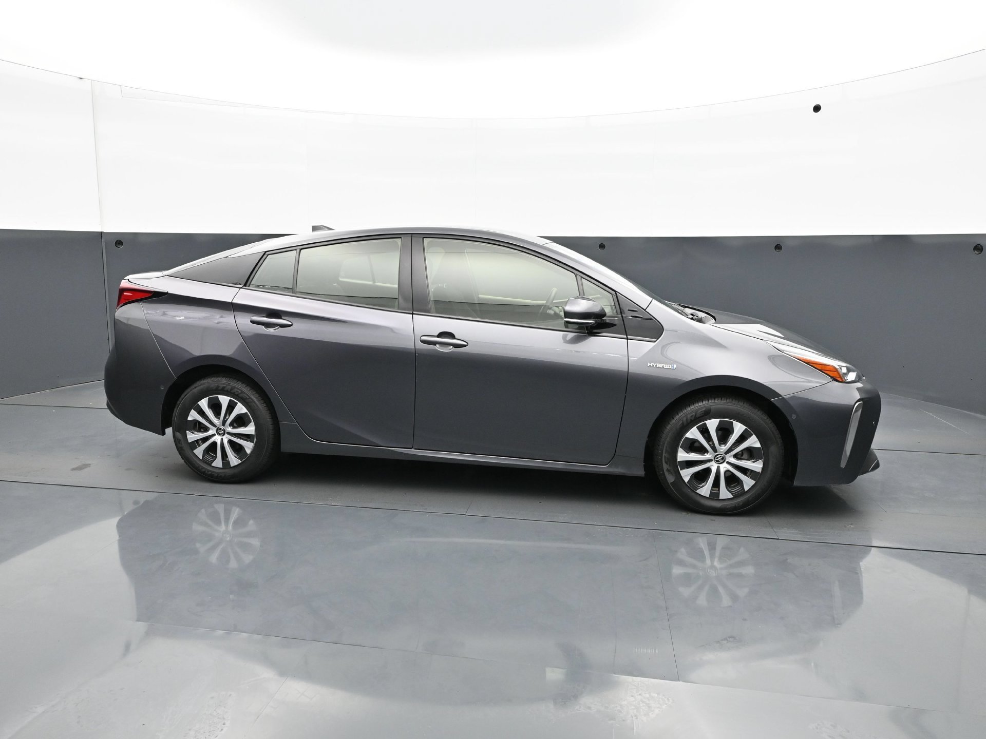 Used 2019 Magnetic Gray Metallic Toyota LE AWD-e image 8